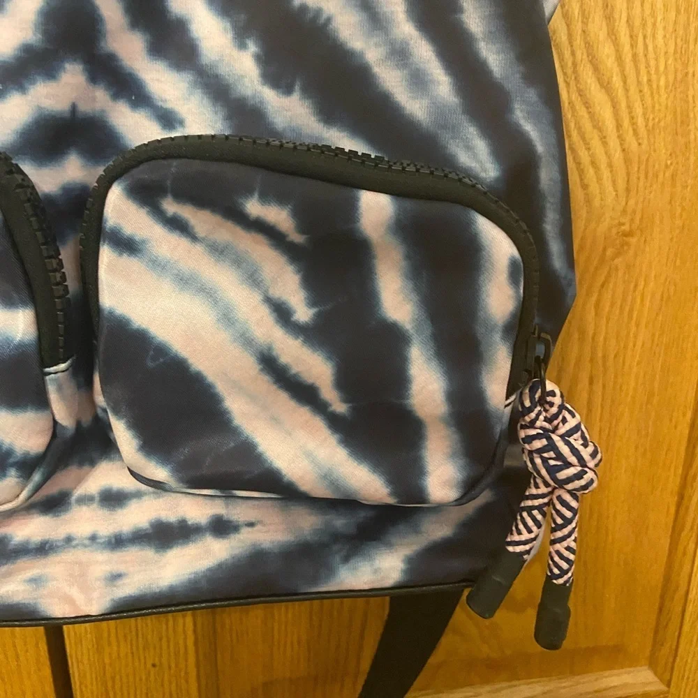 Like Dreams Tie Dye Tote in Baby Pink & Navy